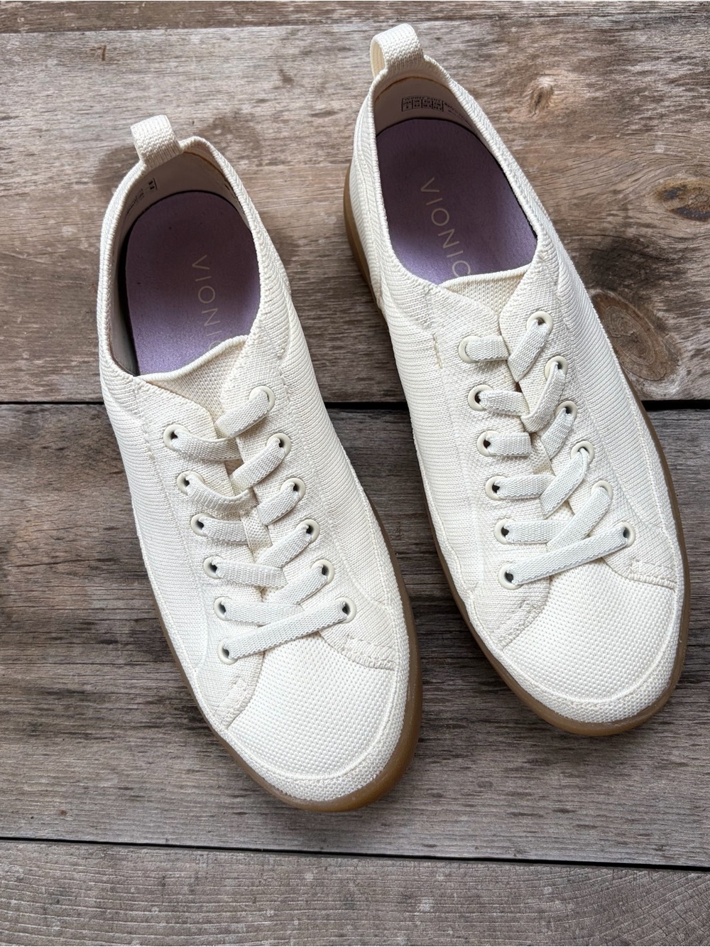 Vionic Women's Cream Canvas Lace-Up Sneakers with Gum Sole